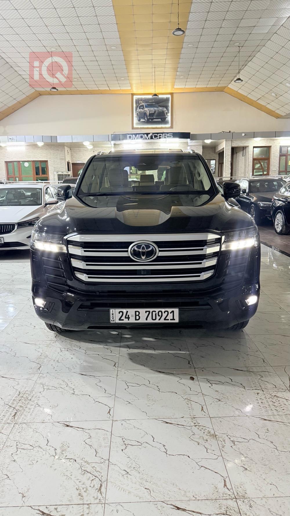 تويوتا لاندكروزر